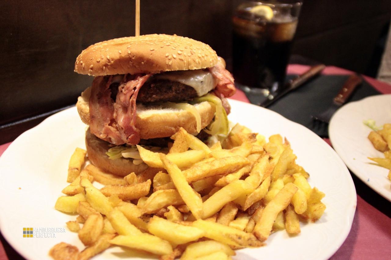 Piratas Rock Wey La Decadencia Hamburguesera En Grandes Cantidades Hamburguesas En Madrid
